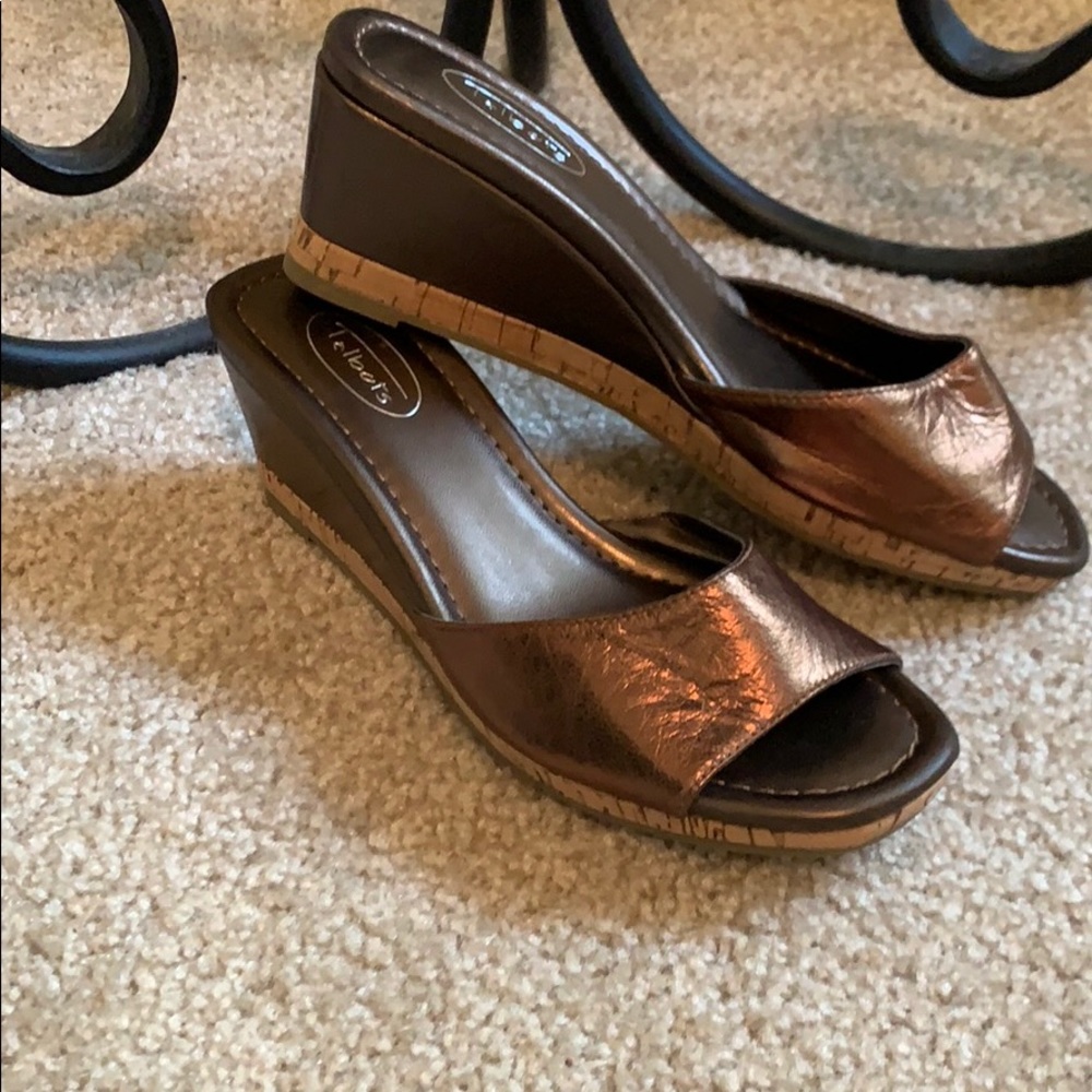 NWOT Bronze Talbots Slip-on Wedges